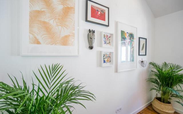 Chiado & Design Apartment