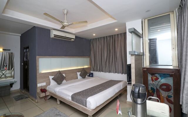 OYO 4549 Hotel Abhilasha