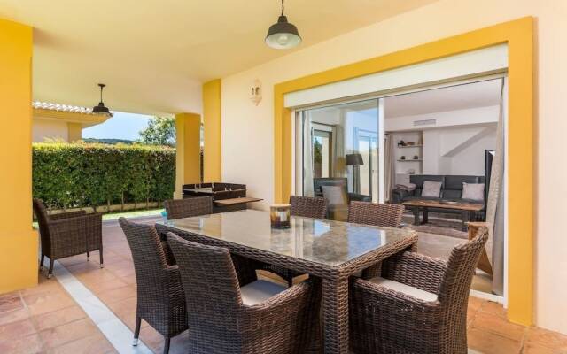 Charming 4-Bed Villa in San Roque
