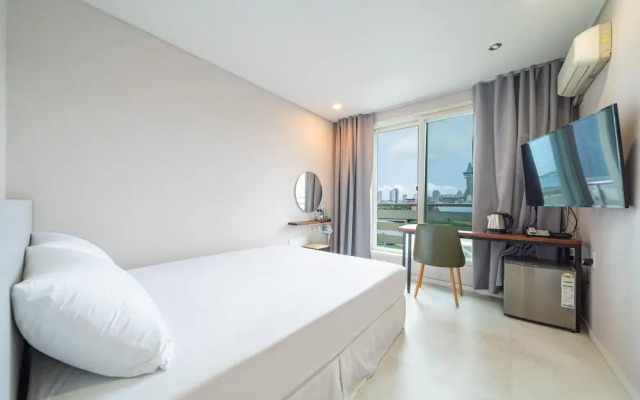 Sokcho Herb Motel