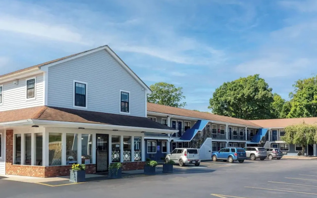 Super 8 N Attleboro MA-Providence RI
