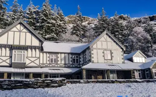 Plas Weunydd Hotel