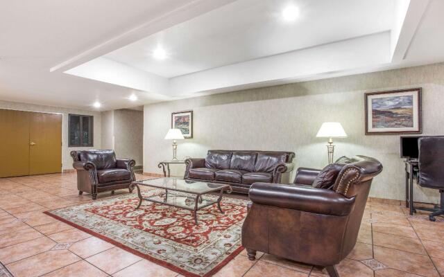 Hawthorn Suites by Wyndham Tempe/Mesa/Phoenix Area