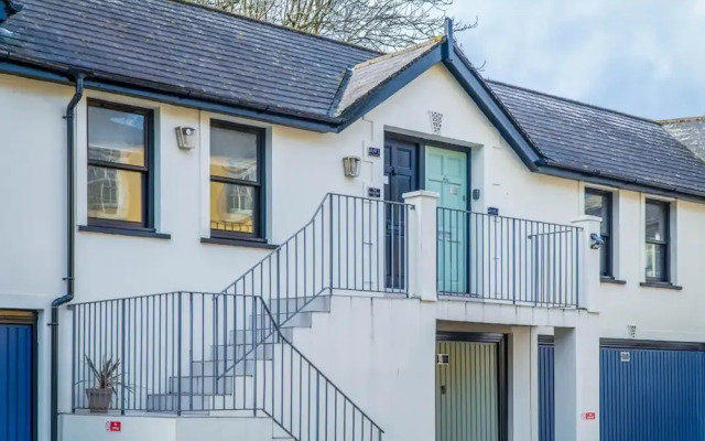 Sandy Steps - 1 Bedroom Apartment - Tenby