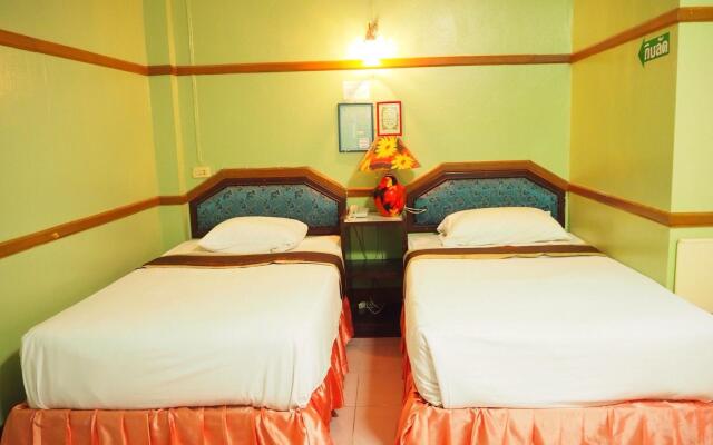 Yunnan Hotel