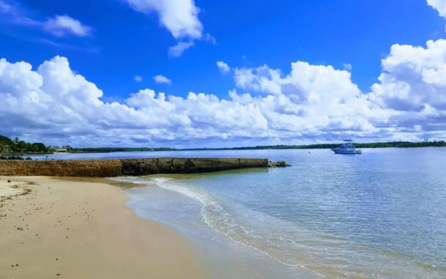 CASA COM PISCINA no CENTRO