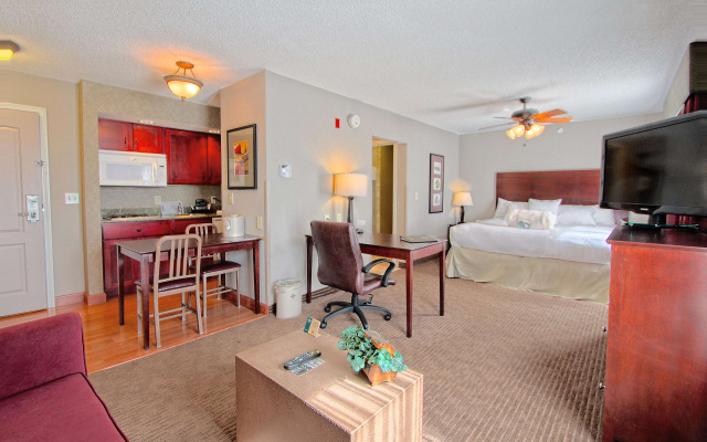 Homewood Suites by Hilton Bloomington