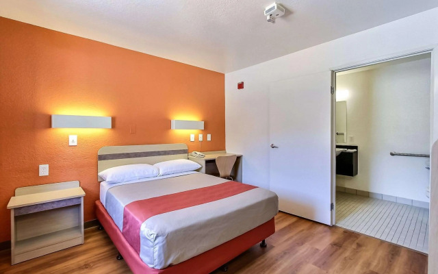 Motel 6 Fremont, CA - North