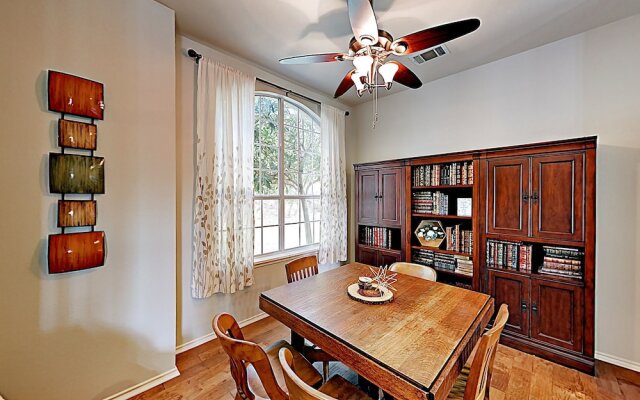10807 Dripping Springs - 3 Br Home