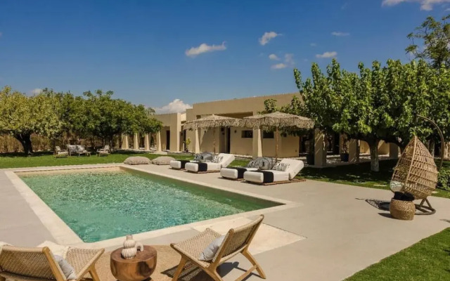 The Attican Villa & Estate