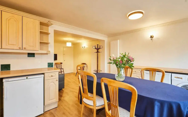 Host Stay Riders Rest