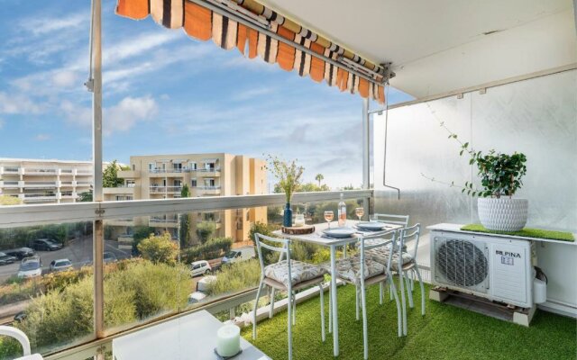 Joli grand appartement terrasse lit 180X200 vue mer 10min plages