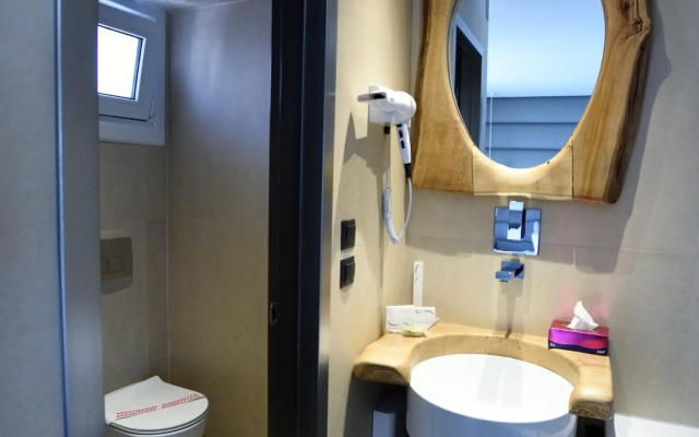 Mystique Luxury Suites
