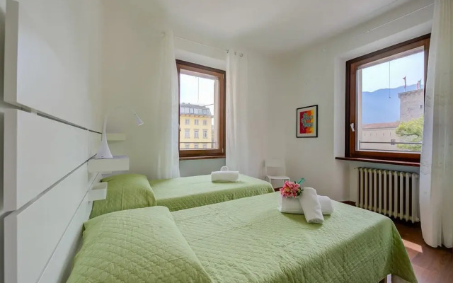 Residenza Rocca Del Lago 4