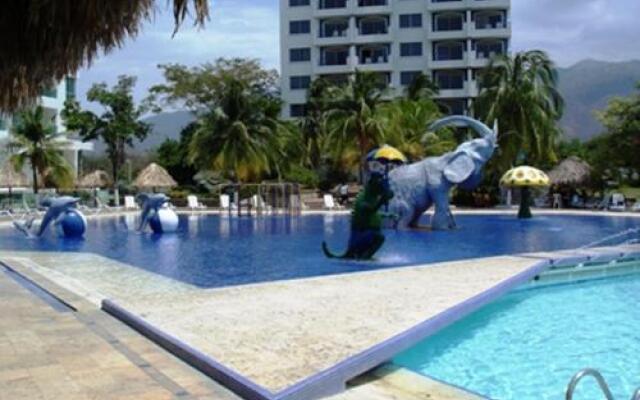 Costa Azul Suites Apartamento 603