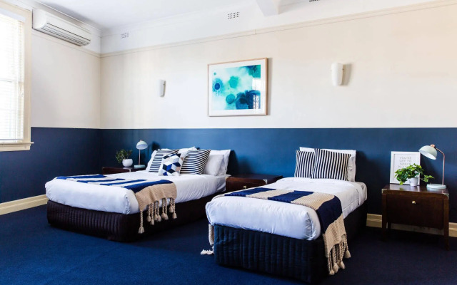 Bridgeview Hotel Willoughby
