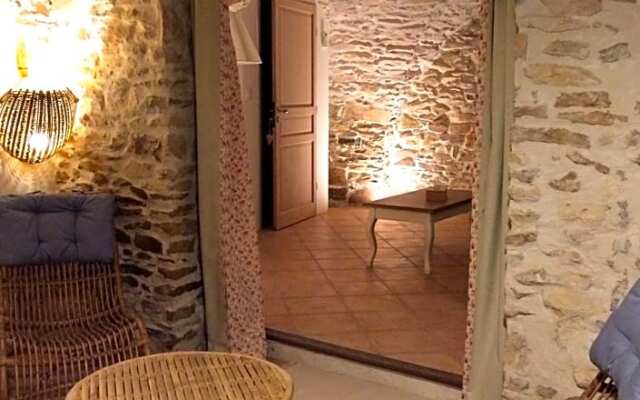 Locus Amoenus