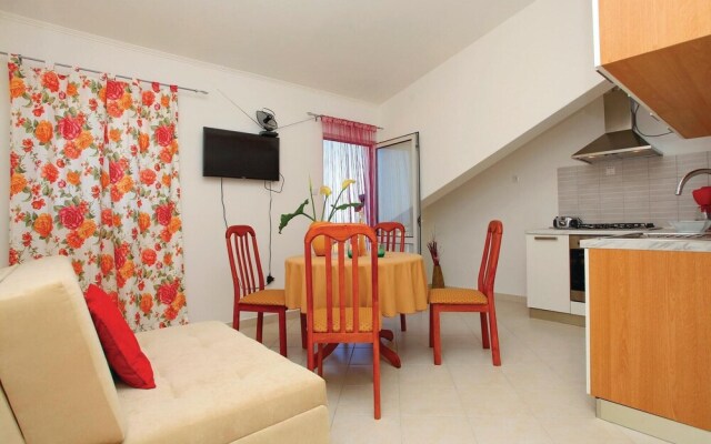 Stunning Home in Blato With Wifi and 2 Bedrooms