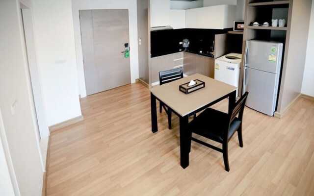 R Residence Sri Racha