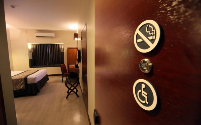 Microtel by Wyndham UP Technohub
