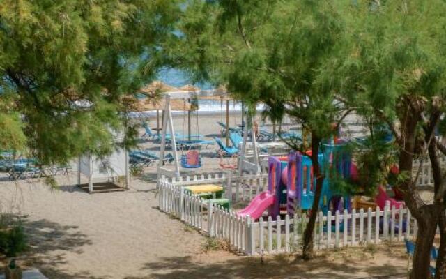 Seafront Paradise