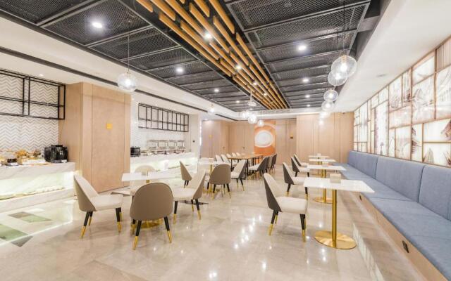 Atour Hotel Shanghai Hongqiao Korea Street