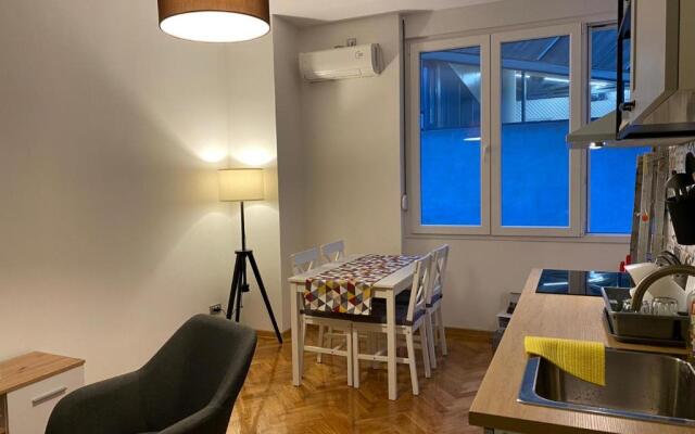 Apartment Major