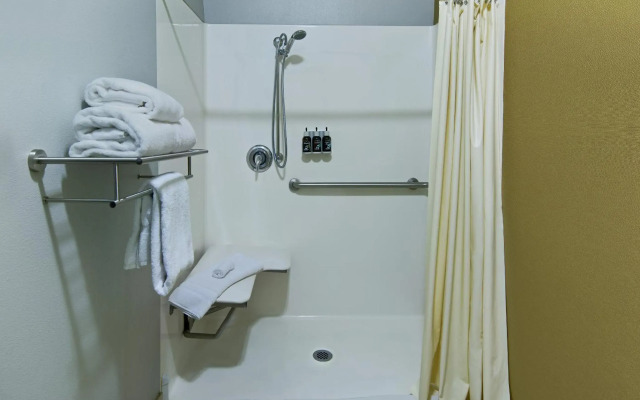 Oxford Suites Downtown Spokane