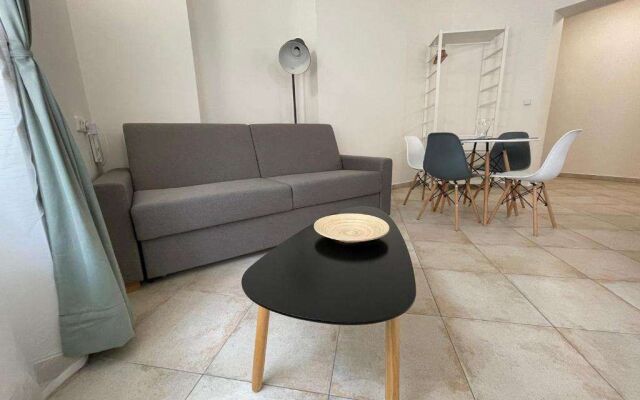 White Swan Boutique Apartments
