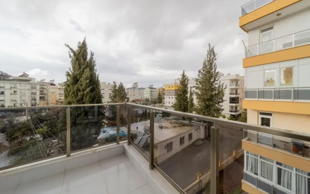 Modern and Cozy Apartment in Muratpasa, Antalya