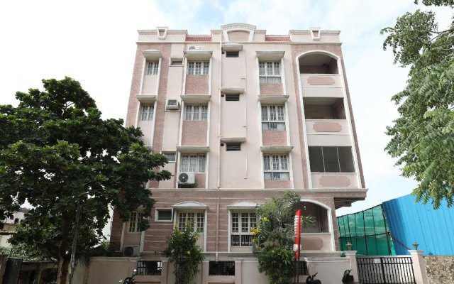 OYO Apartments Banjara Hills Road No 13A