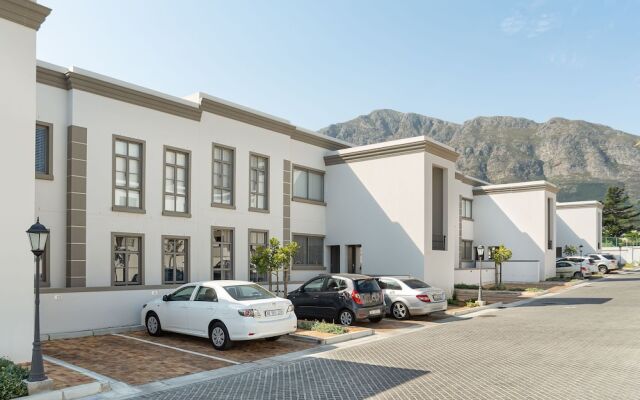 Le Bourgette Luxury Apartments Franschhoek