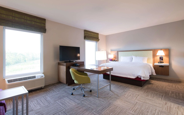 Hampton Inn & Suites Walterboro
