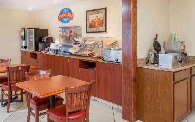 Baymont by Wyndham Peoria