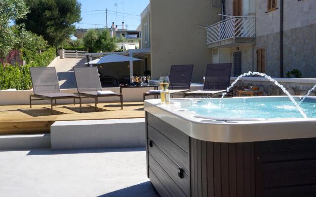 Villa Nucci With Hydromassage Pool