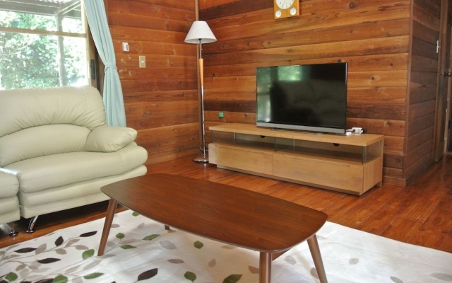 Starry Sky House – Guest Rooms – Nakijin