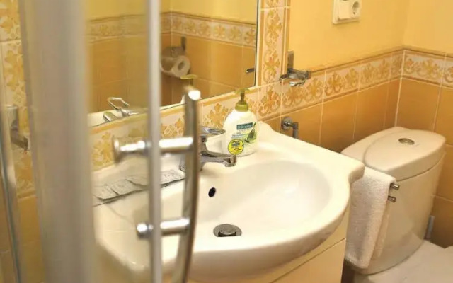 Baltic Suites - Apartment Hotel - Sweeter than a hotel!