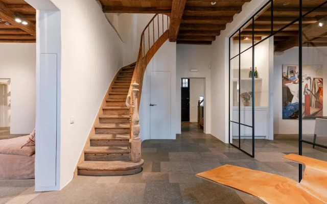 Huswell - Architect gem in the Heart of Ghent