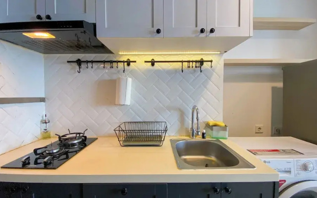 Enjoy Living Studio at West Vista Apartment