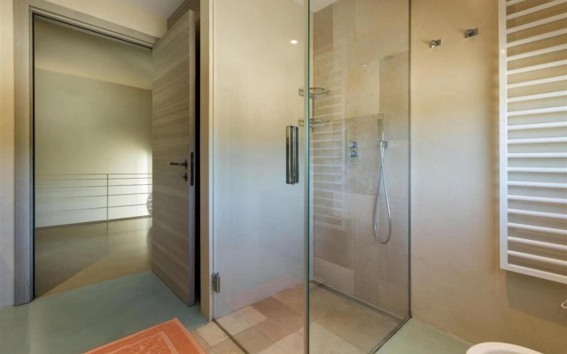 246 Villa Extralusso con Piscina a Manduria