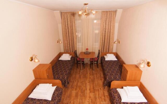 Mini hotel on Geroiv Energetykiv,18