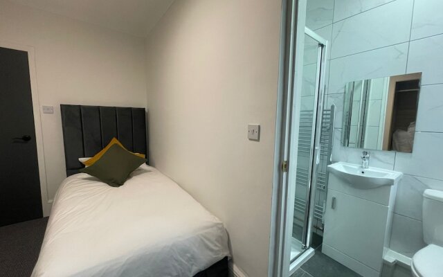 Woodford Hotel
