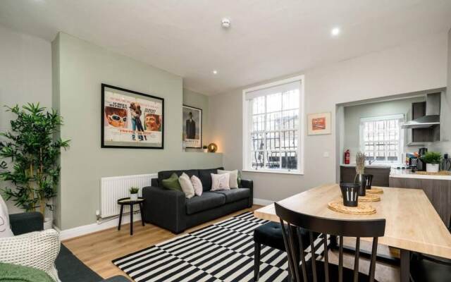 Host Apartments Picasso s Place I