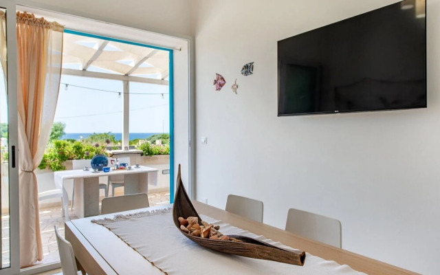 La Maison Bleue 100mt From Sea