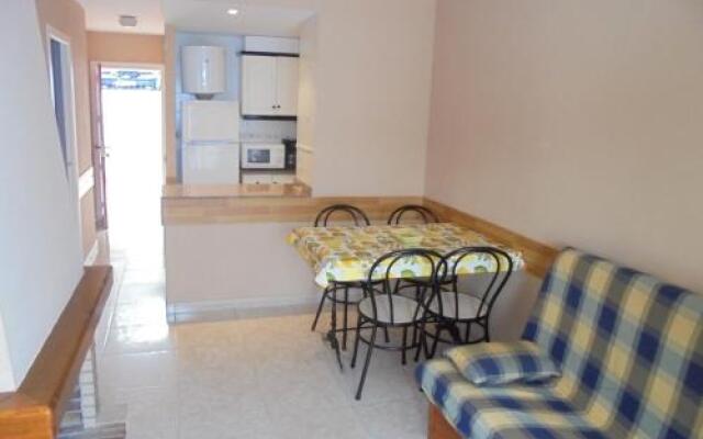 Residencial Lekanis Finca del Moro