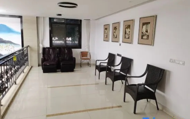 SET Chain Hotel (Jinjishan Road, Chibi)