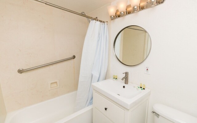 568 Studio Ocean View