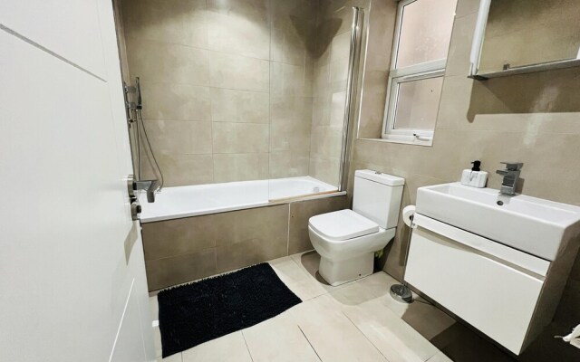 1-bed Apartment in Ealing