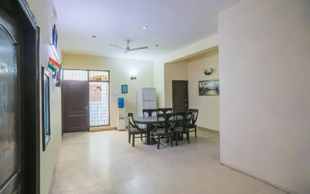 Omi Guest House by OYO Rooms