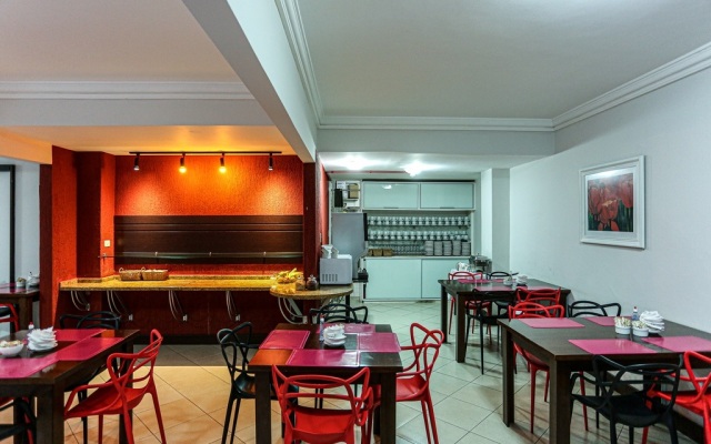 Sandri City Hotel